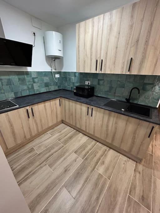 Apartamento Recien Reformado Con 5 Habitaciones Y 3 Banos Madrid Extérieur photo