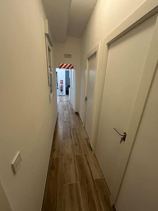 Apartamento Recien Reformado Con 5 Habitaciones Y 3 Banos Madrid Extérieur photo