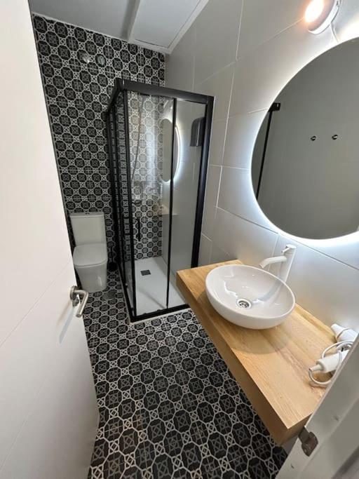 Apartamento Recien Reformado Con 5 Habitaciones Y 3 Banos Madrid Extérieur photo